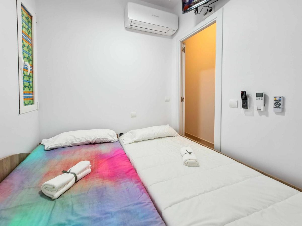 Puerto Benidorm Center Apartment Exterior photo