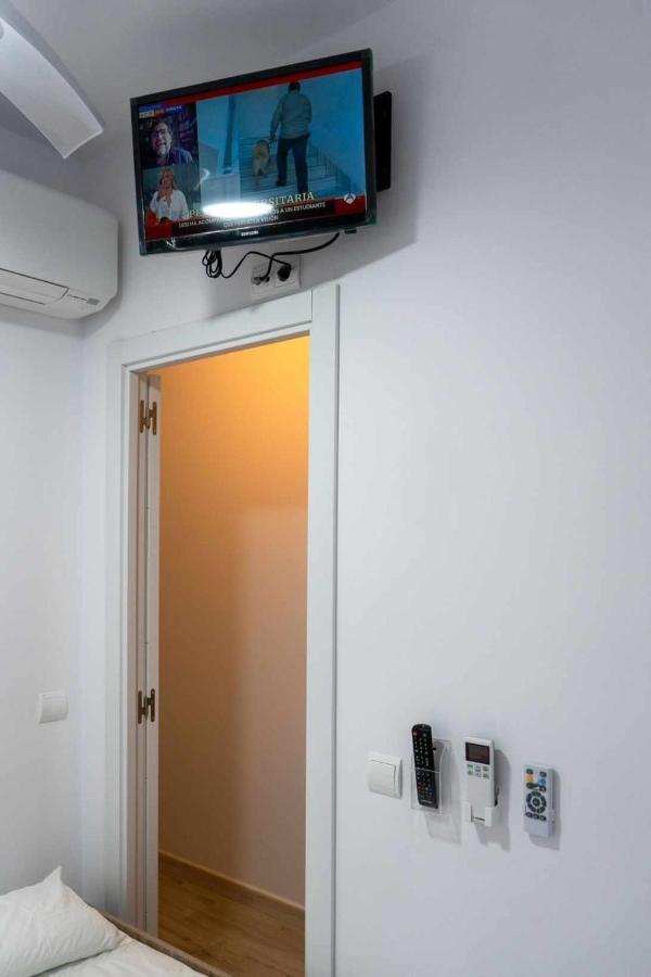 Puerto Benidorm Center Apartment Exterior photo